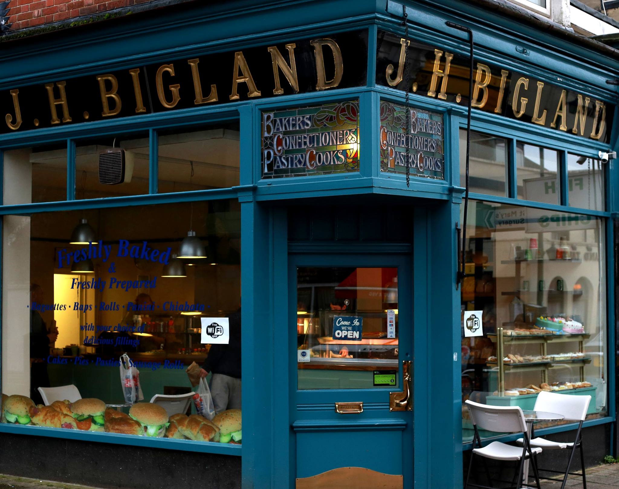 Biglands Bakery storefront